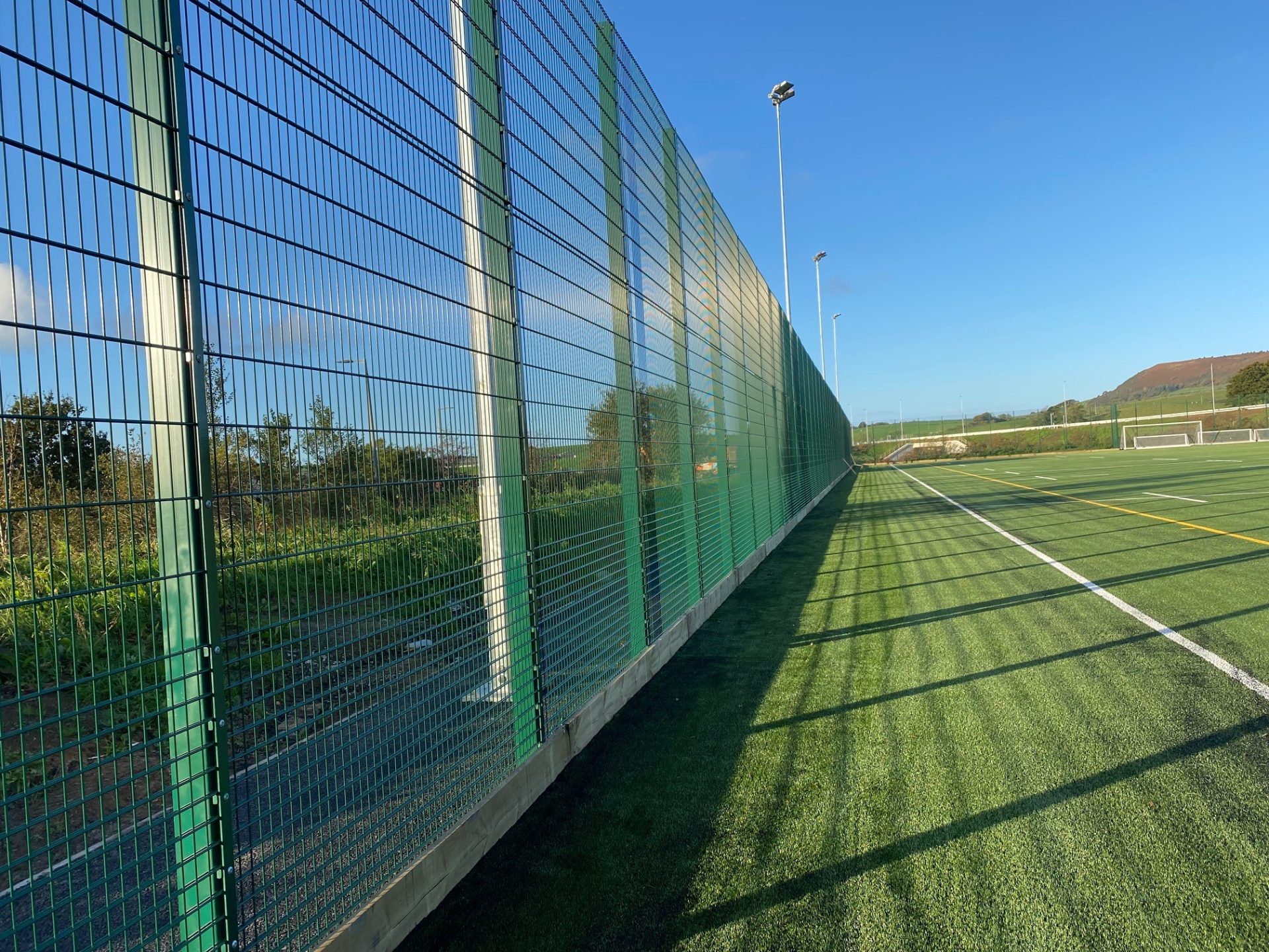 A fencing grill in the field
